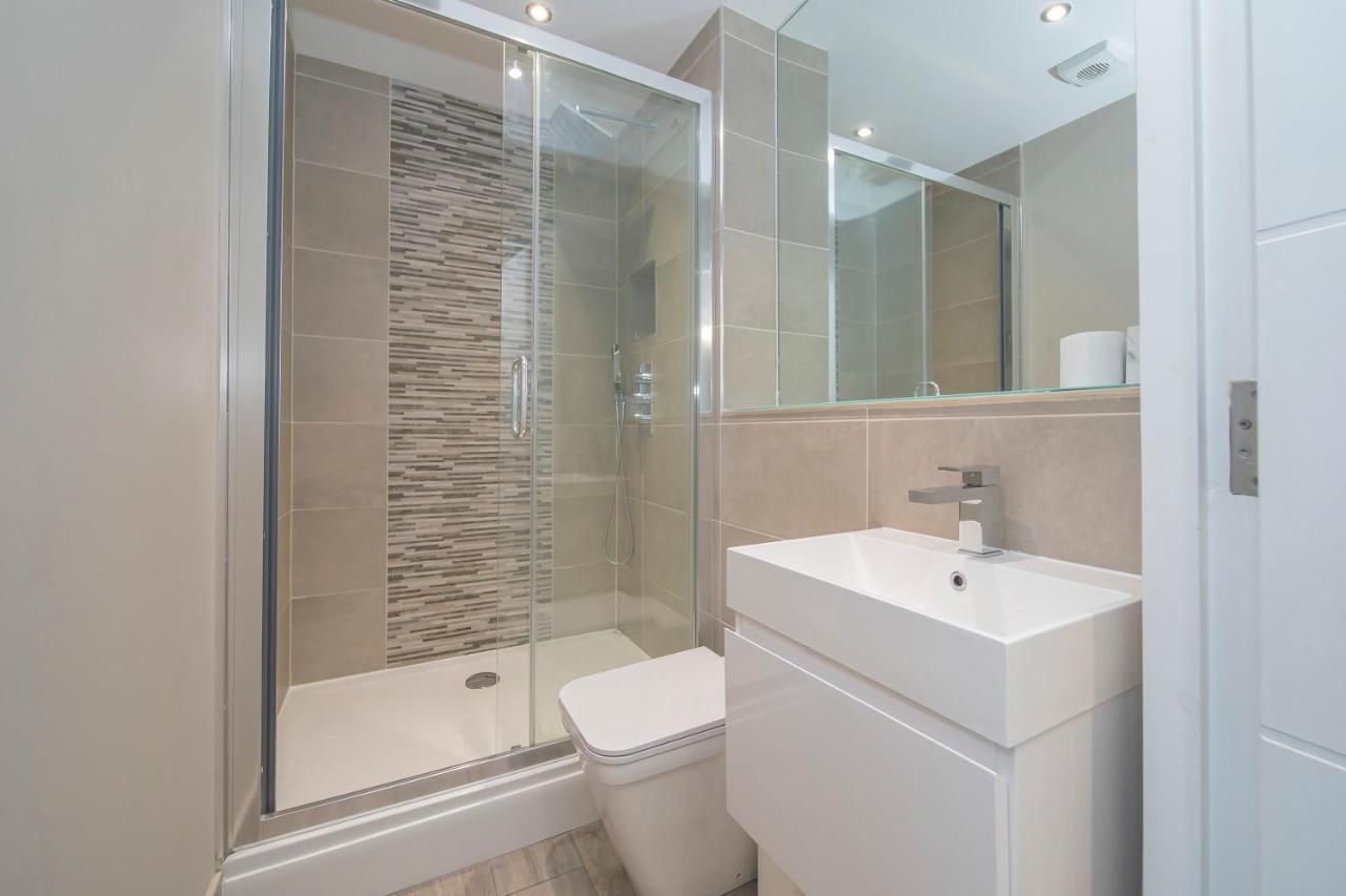 Flash Sales Offer - Any Week Day No Minimum Night Restrictions Centre Seafront 1 Bedroom Flat Bn1gre38 Apartment
